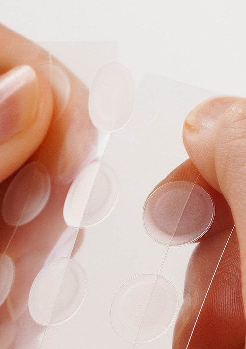 Patch hydrocolloïde ultra-fin et discret
