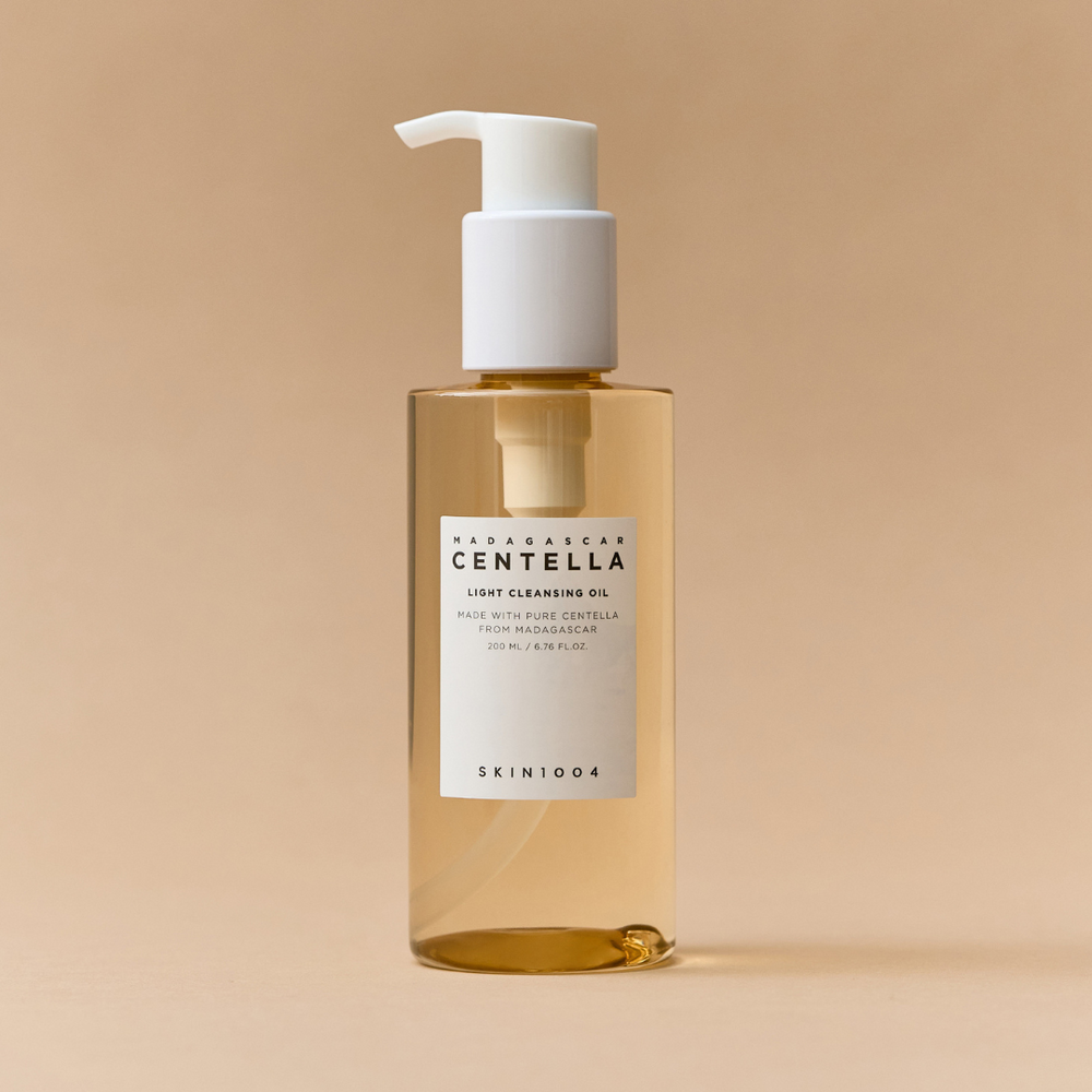 Madagascar Centella Light Cleansing Oil
