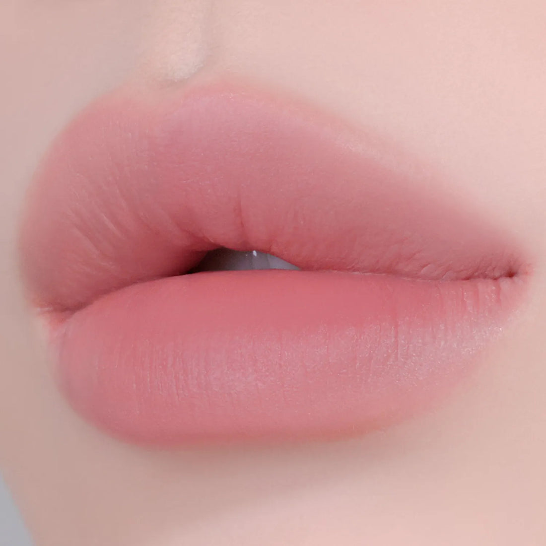 NU BLUR TINT