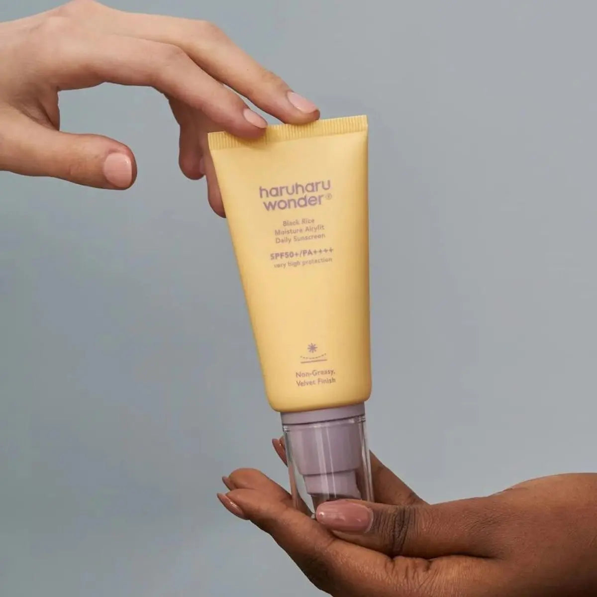 Black Rice Moisture Airyfit Daily Sunscreen SPF50