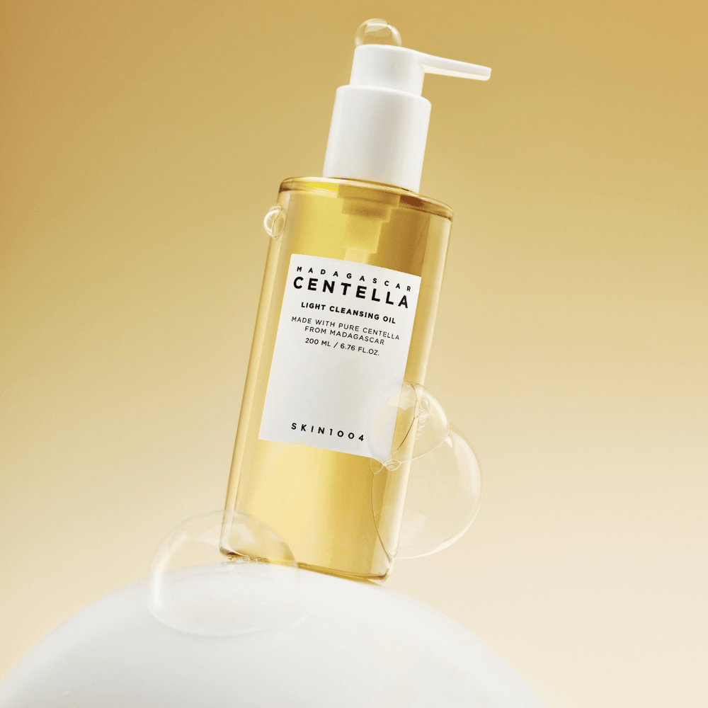 Madagascar Centella Light Cleansing Oil