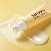 SOLID IN LIP ESSENCE